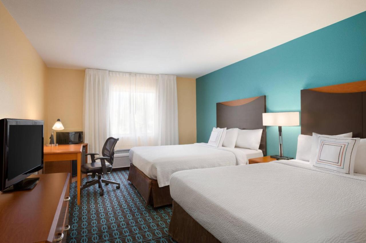 Comfort Inn & Suites Westfield Luaran gambar