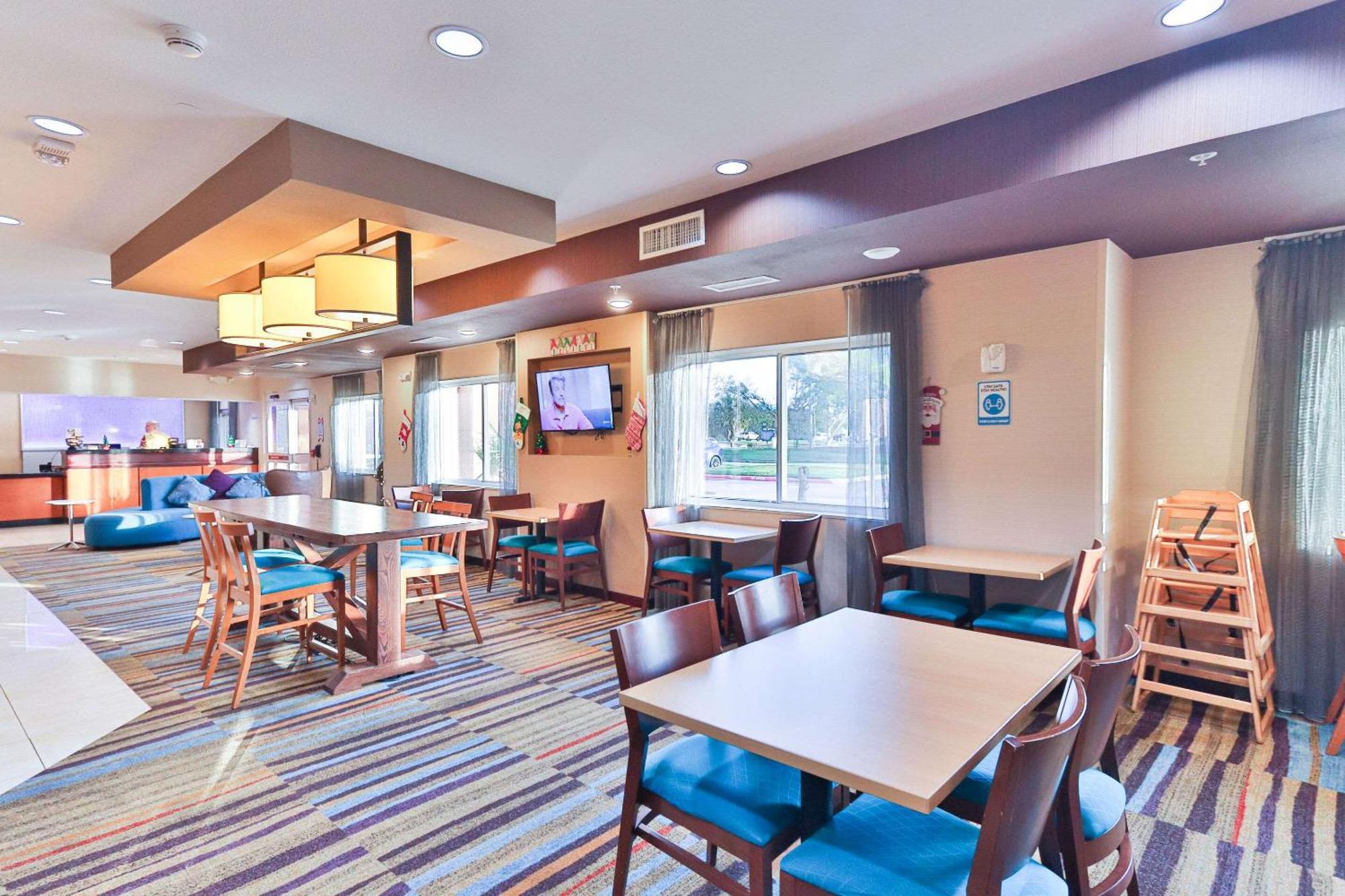 Comfort Inn & Suites Westfield Luaran gambar