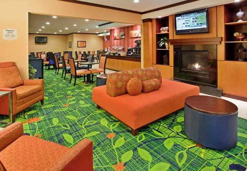 Comfort Inn & Suites Westfield Luaran gambar